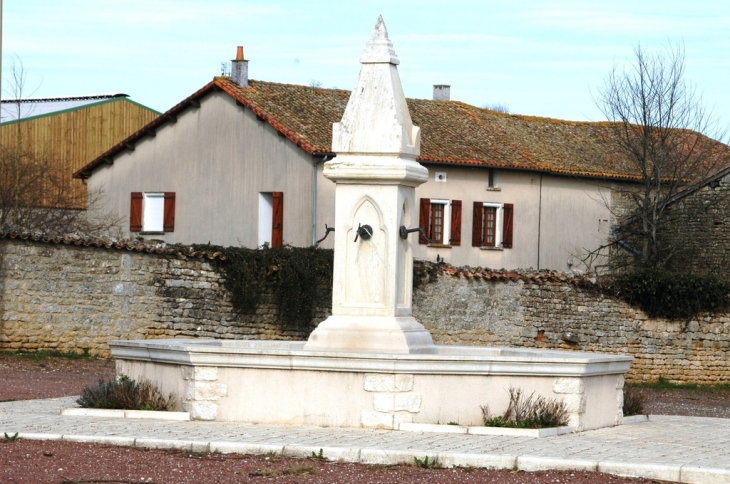 Fontaine - Melleran