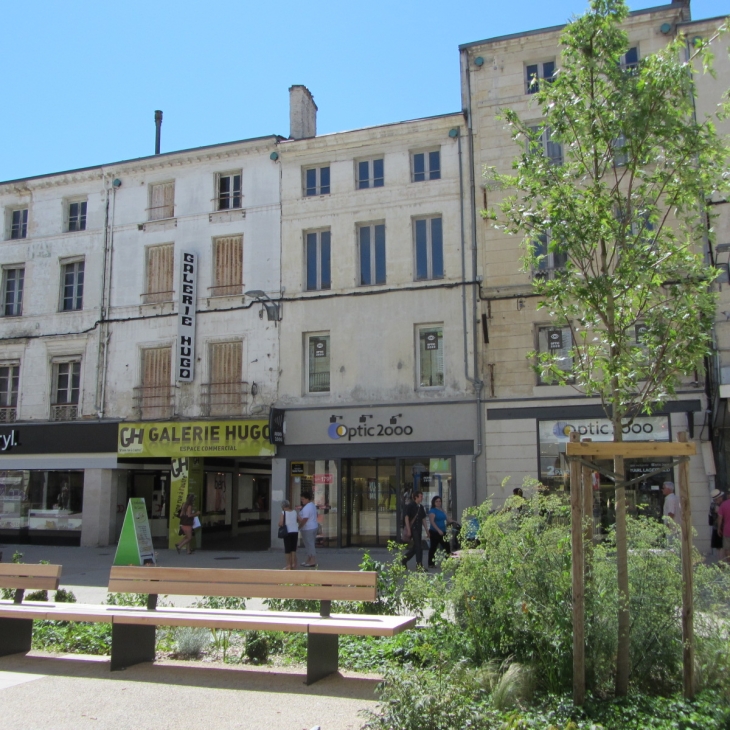 Rue Ricard pour le commerce de centre ville - Niort