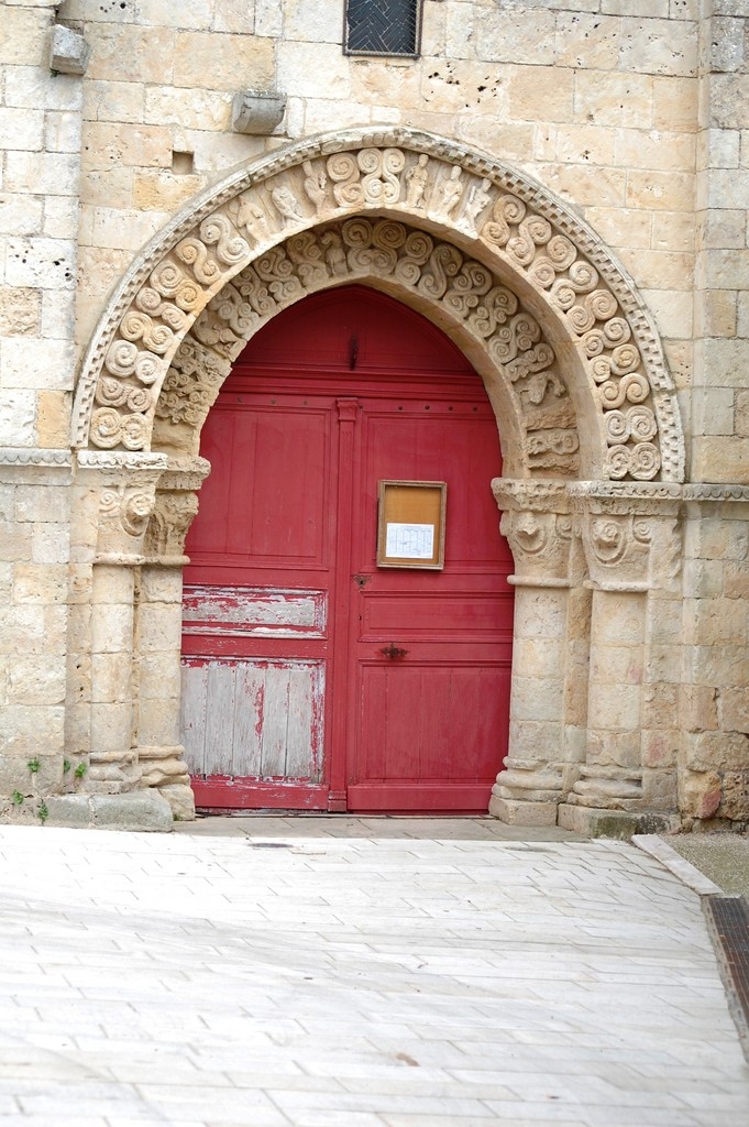Poratil de l'église St Maixent 12 ème s. - Pamproux