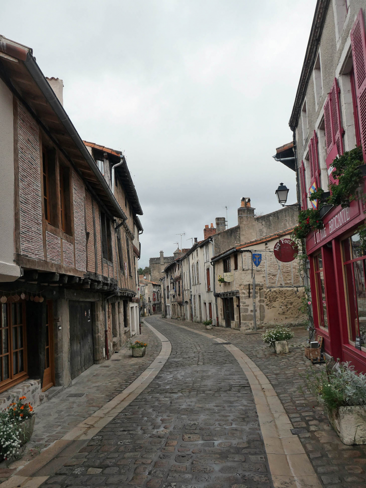 La rue de la Vau Saint Jacques - Parthenay