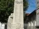 Monument dédié aux instituteurs morts pour la France