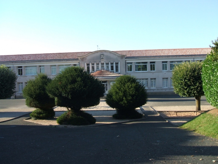 Ecole primaire WILSON - Saint-Maixent-l'École