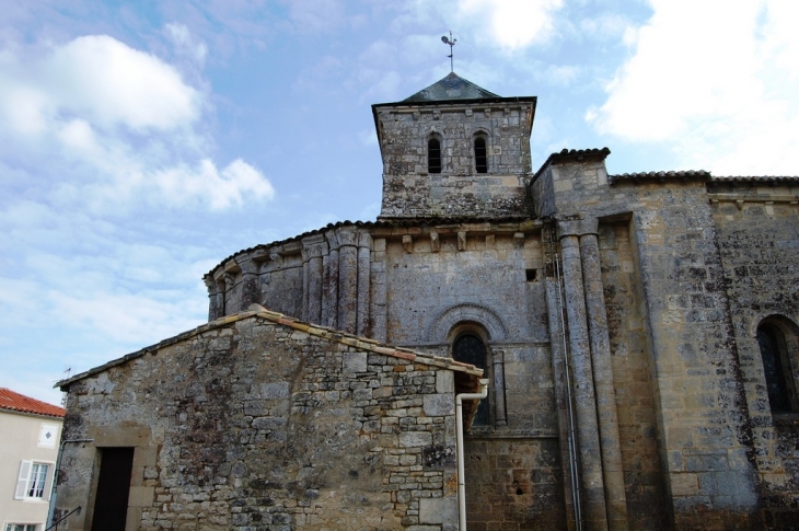 Eglise Ste Eulalie - Sainte-Ouenne