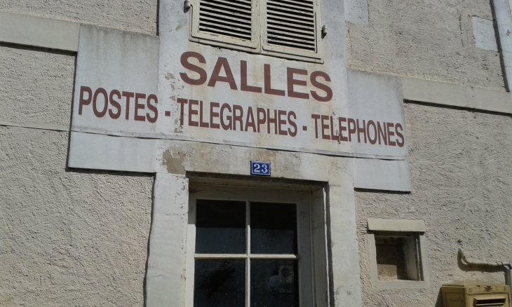 Ancienne poste de Salles 