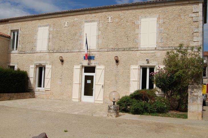 La Mairie - Surin