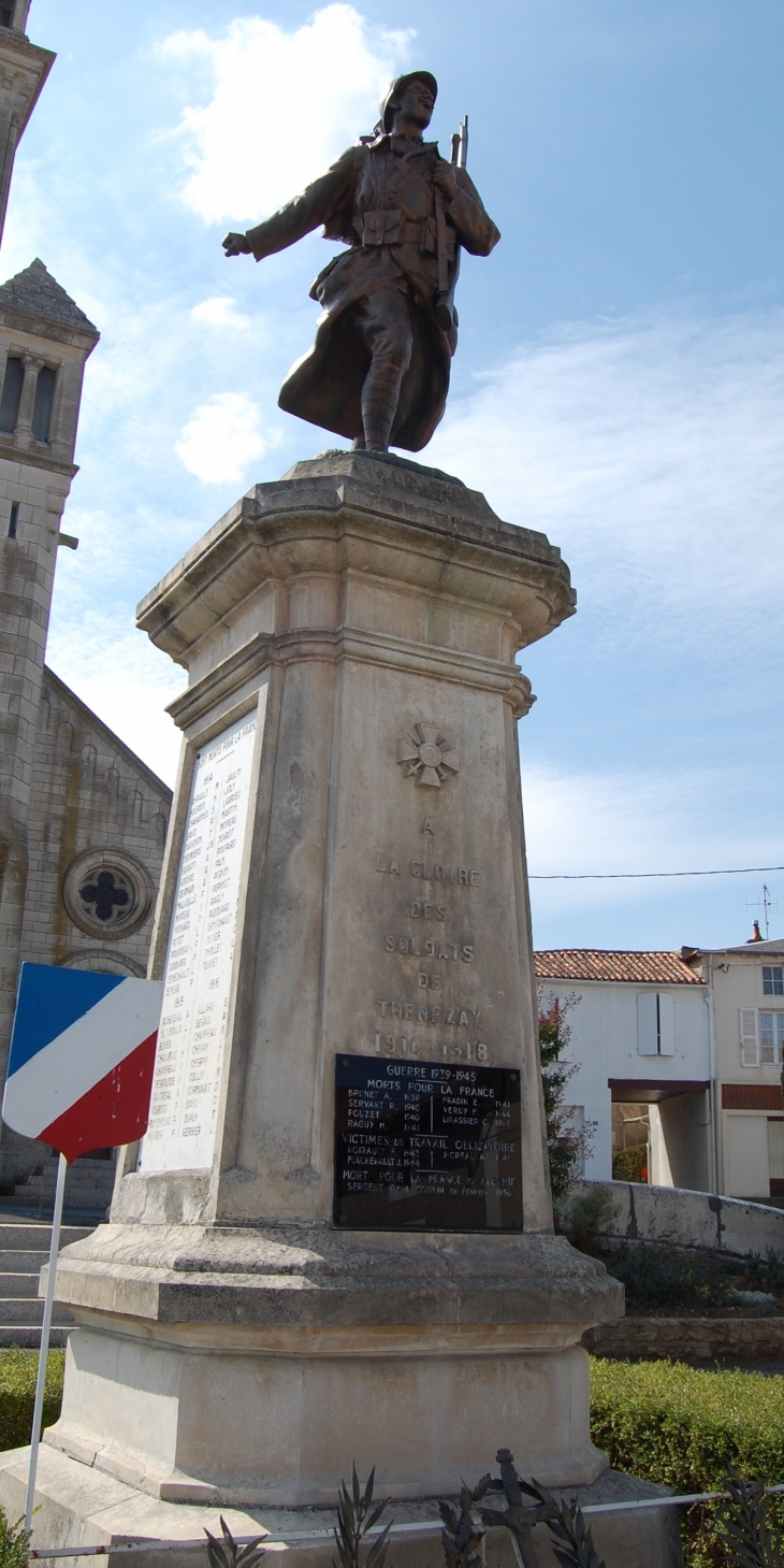 Monuments aux Morts pour la France  - Thénezay