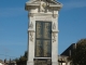 Photo précédente de Vasles Monument aux Morts pour la France