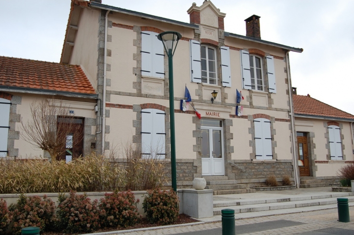 La Mairie - Vernoux-en-Gâtine