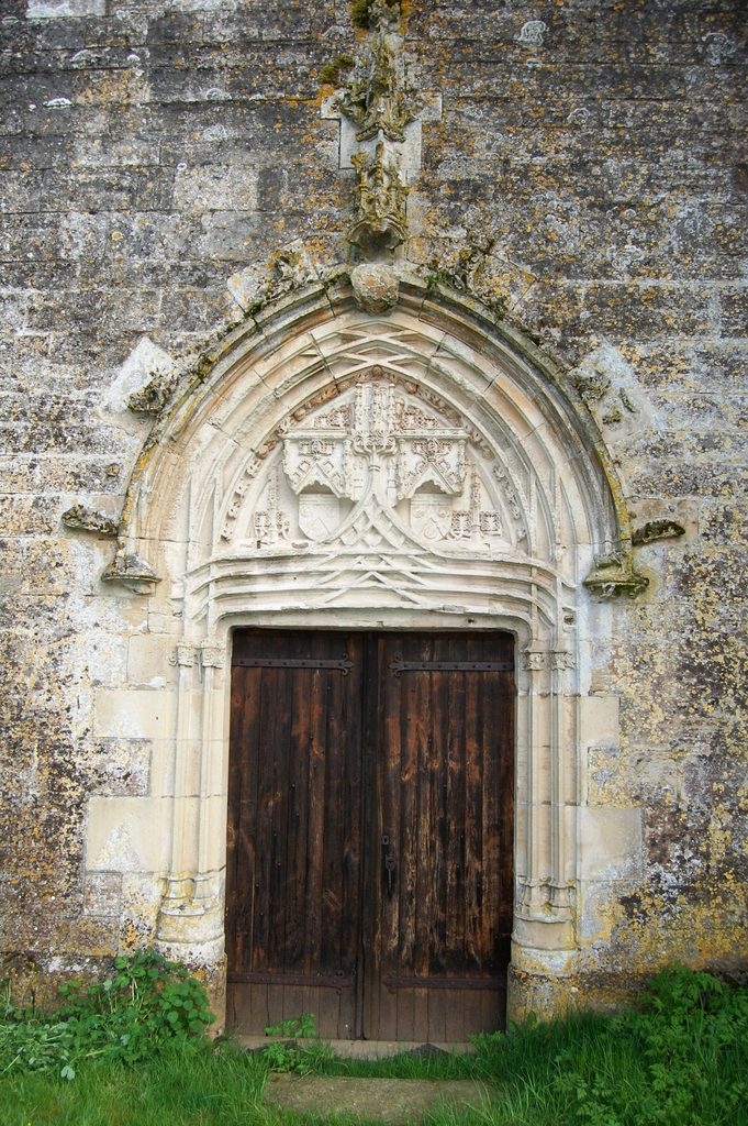 Commanderie Saint Remy  portail - Verruyes