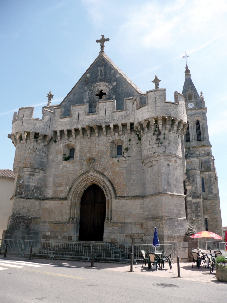 église Saint Hilaire - Adriers