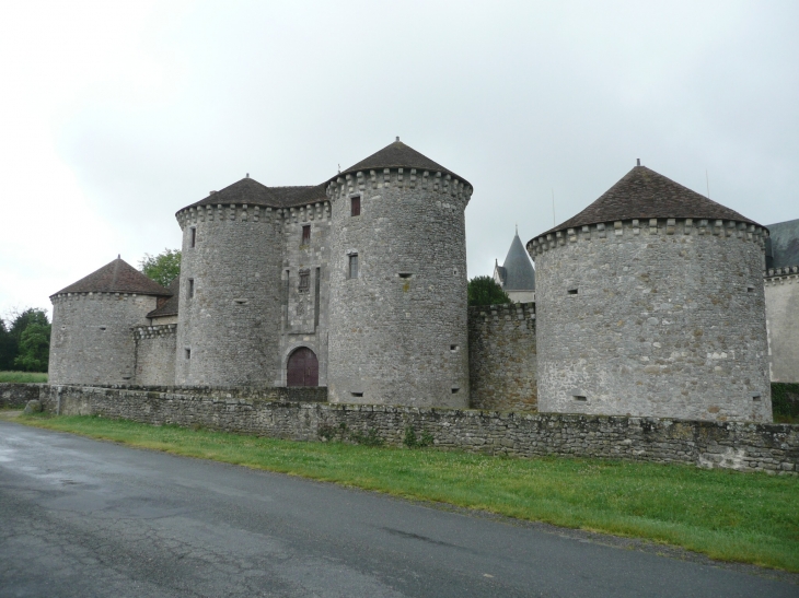 Le chateau - Bourg-Archambault