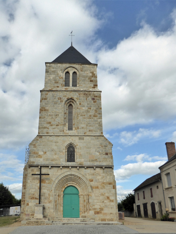 L'église - Brigueil-le-Chantre