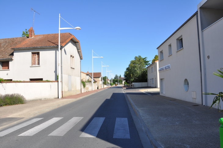 Rue de TOURAINE - Cenon-sur-Vienne