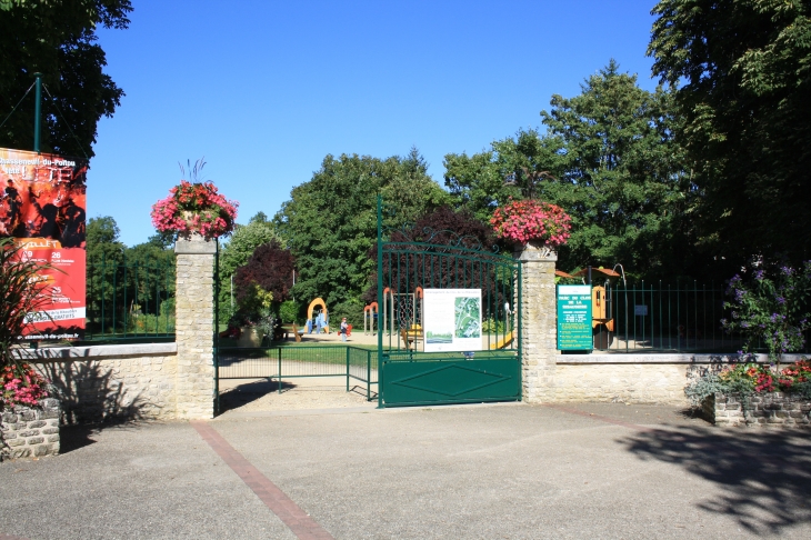 Parc de la Ribaudiere - Chasseneuil-du-Poitou