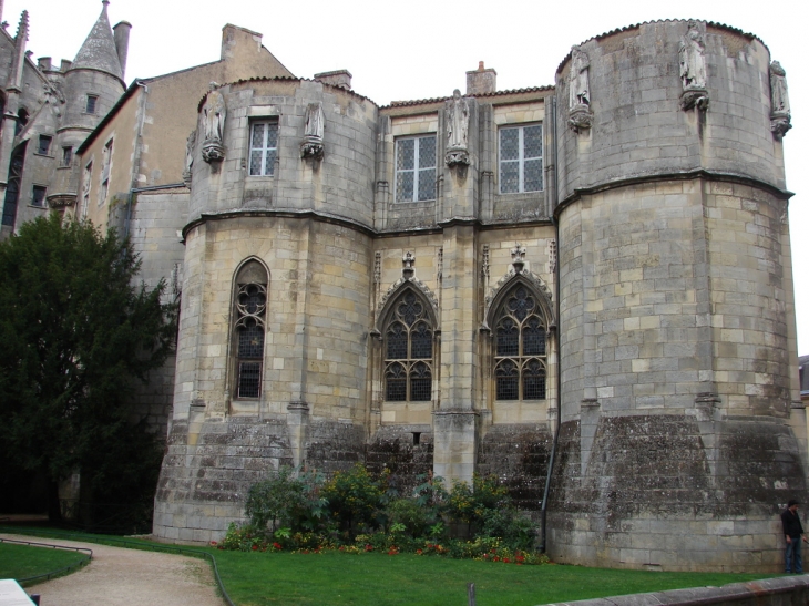 Le Palais Comtal - Poitiers
