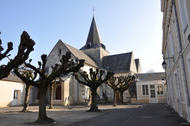 L'église - Scorbé-Clairvaux