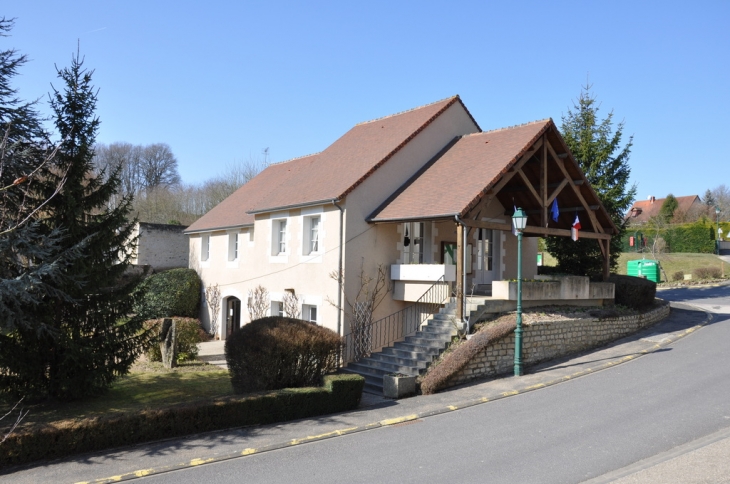 La mairie - Vaux-sur-Vienne