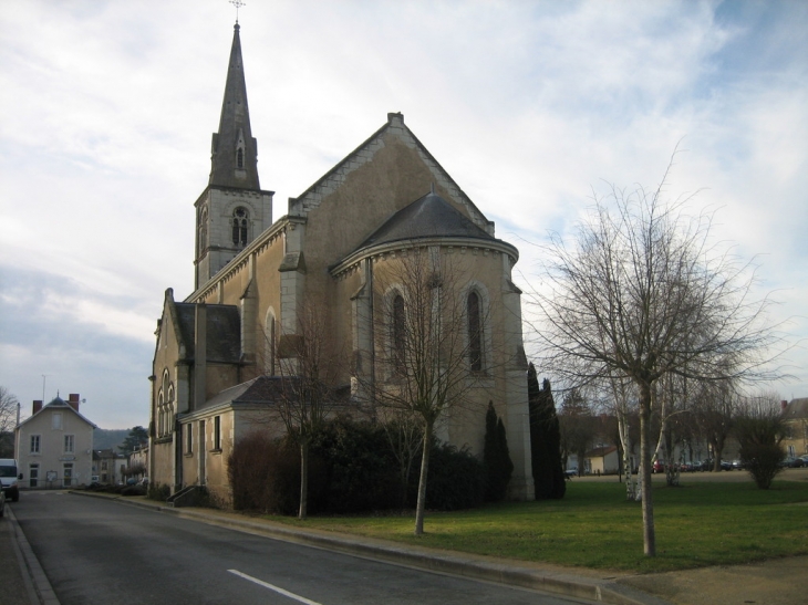 L'église - Vouneuil-sur-Vienne
