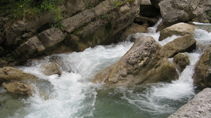 Dans les gorges de Trévans - Estoublon