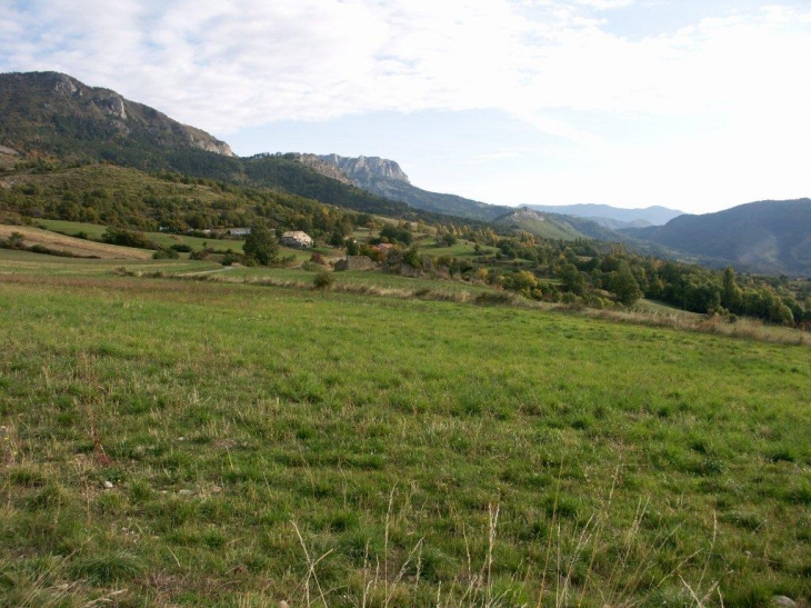 Paysage du Castellard - Le Castellard-Melan