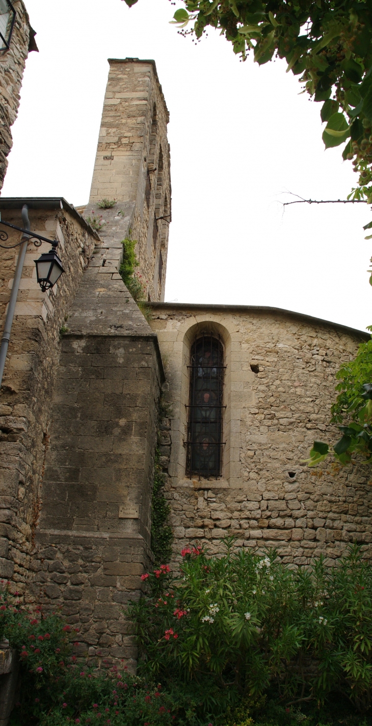 <  église Notre-Dame des Anges 16 Em Siècle - Lurs
