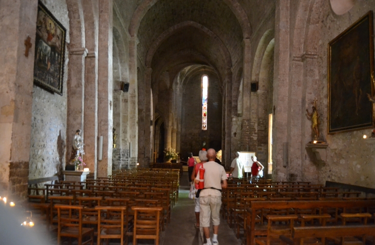    église Romane Notre-Dame de L'Assomption 12 Em Siècle - Moustiers-Sainte-Marie