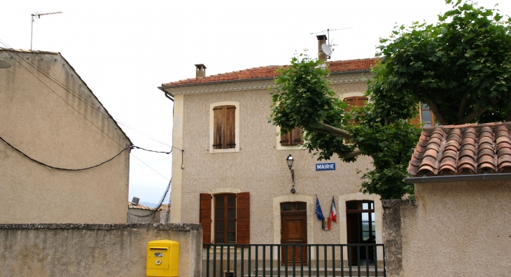 Mairie - Pierrerue