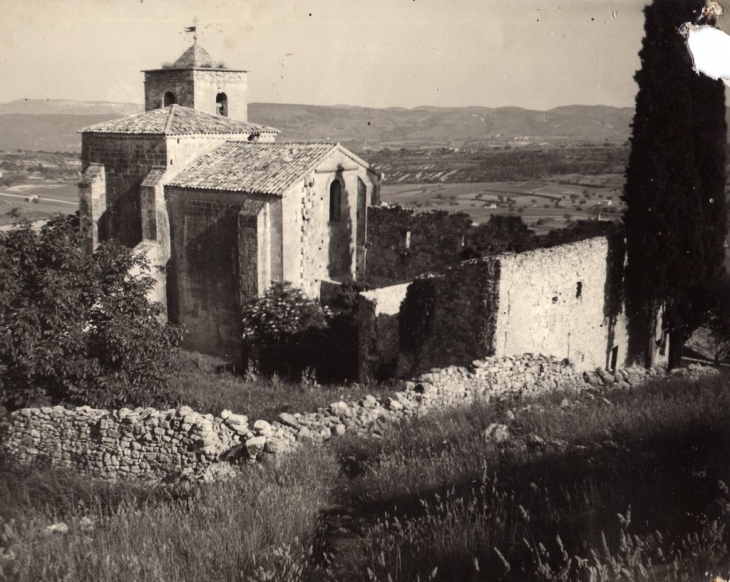 La Ht. église en ruine - Saint-Michel-l'Observatoire