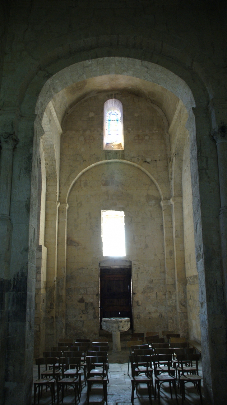 :Eglise Saint-Pierre14 Em Siècle - Saint-Michel-l'Observatoire