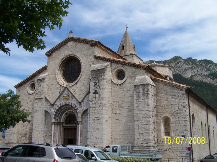L'église - Sisteron