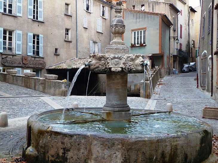Fontaine - Valensole