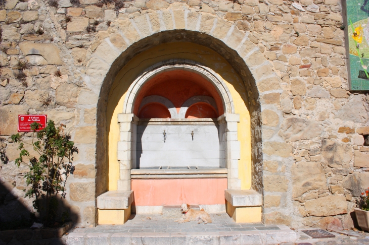 Fontaine de Coaraze