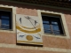 Photo précédente de Coaraze Sur la facade de la mairie