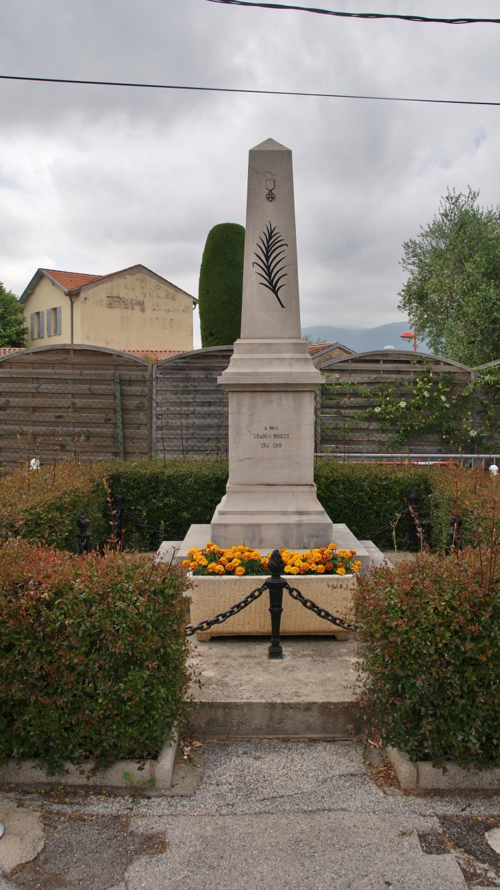 Plascassier ( Commune de Grasse )(Monument aux Morts)