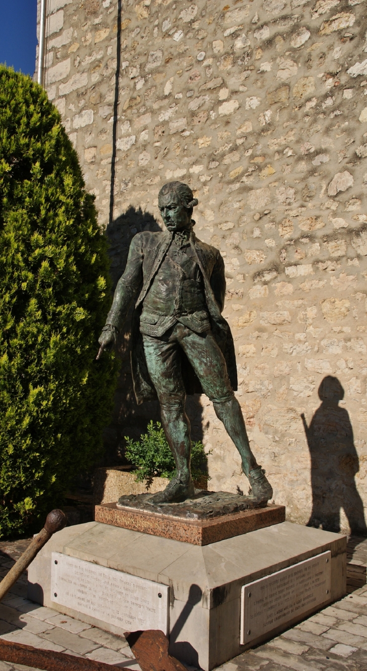 Sculpture ( François Joseph Paul de Grasse ) - Le Bar-sur-Loup