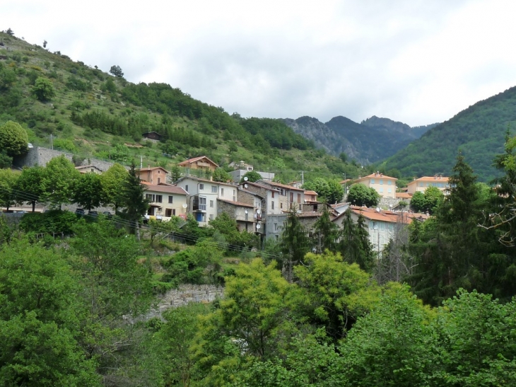 Le village - Moulinet