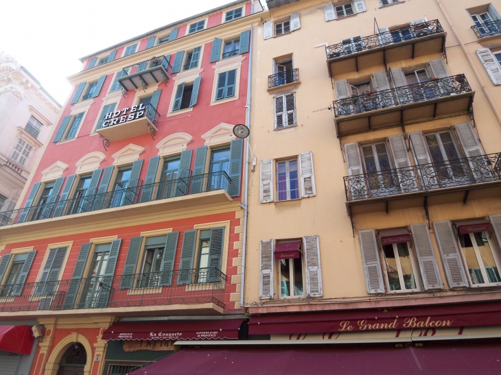 Un bâtiment à Nice