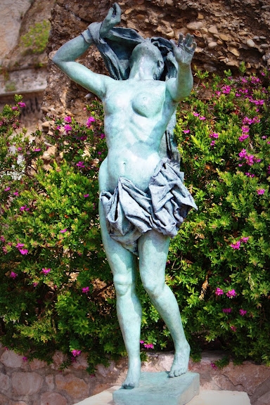 Statue dans lz village de Roquebrune cap Martin - Roquebrune-Cap-Martin