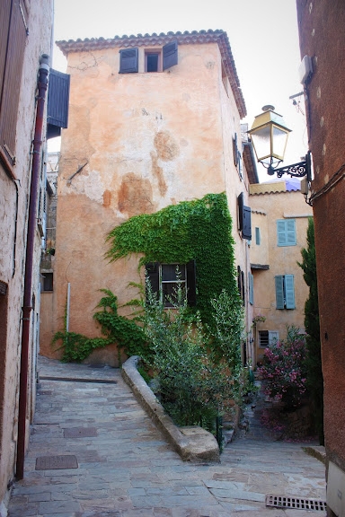 Ruelle de Saint Cézaire sur Siagne - Saint-Cézaire-sur-Siagne