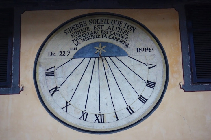 Cadran solaire de St Dalmas le Selvage - Saint-Dalmas-le-Selvage