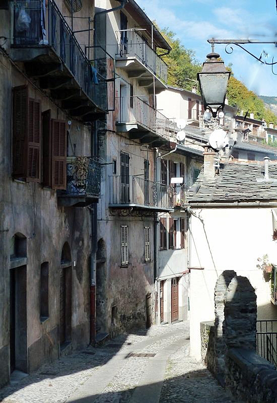 Ruelle - Tende