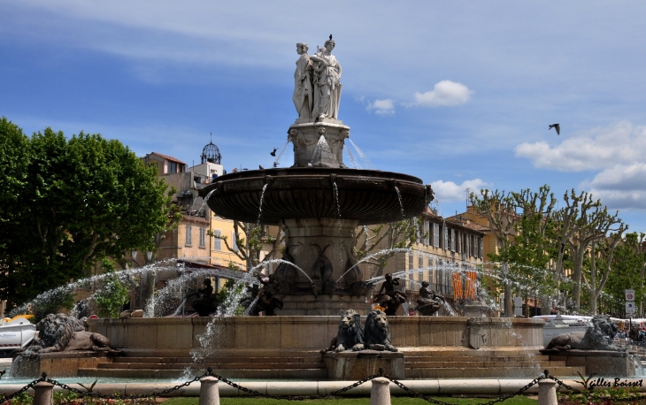 Fontaine de la rotonde - Aix-en-Provence