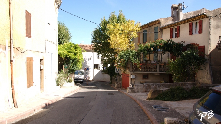 Photo à Peynier (13790) Peynier, 111631