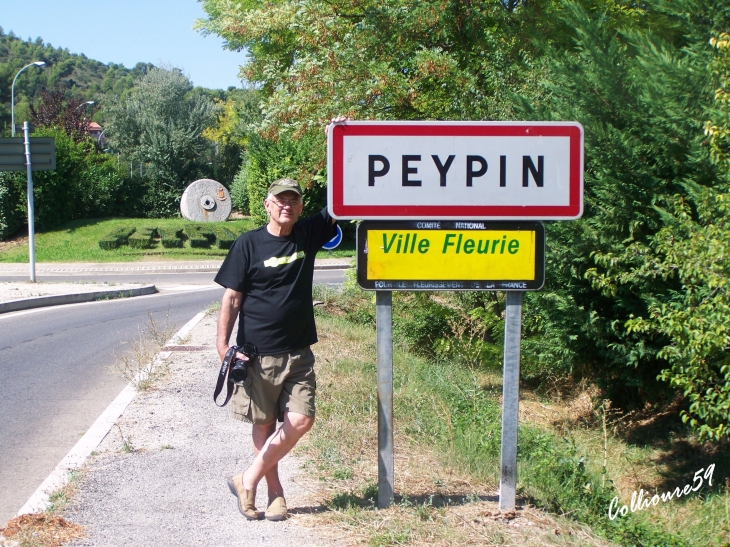 Panneau entrée de la ville - Peypin