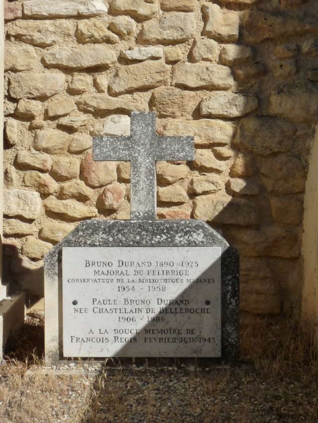 Souvenir - Saint-Marc-Jaumegarde