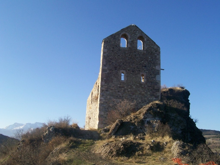 La ruine de Trois Châteaux - Jarjayes