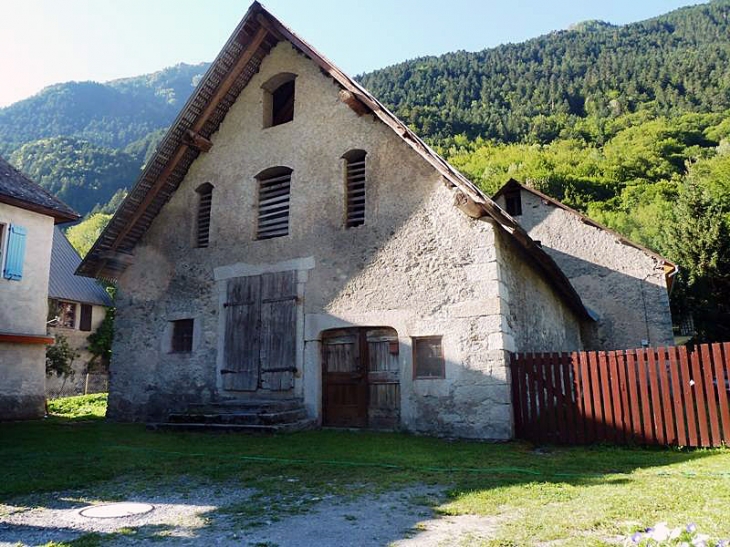 Ancienne ferme - La Chapelle-en-Valgaudémar