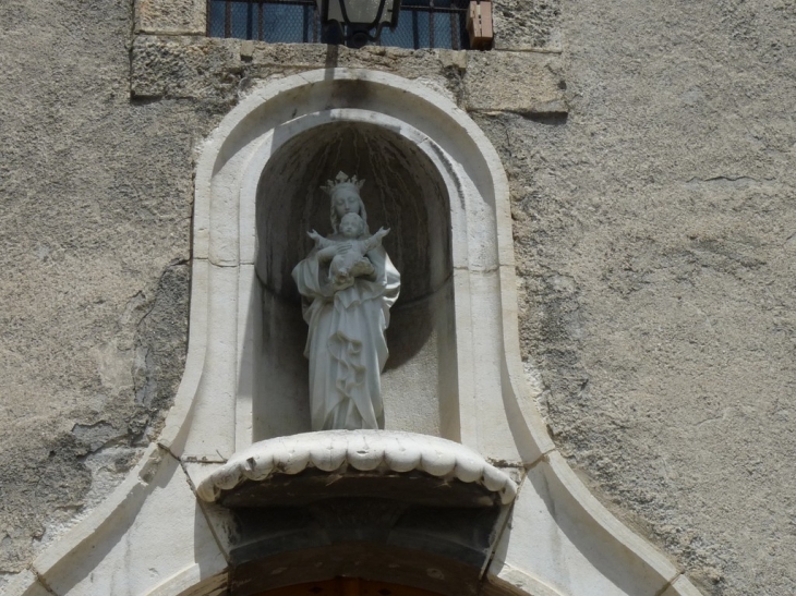A Chantemerle, L'église Saint Jacques Le Majeur - Saint-Chaffrey
