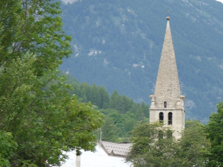 L'église Saint Chaffrey - Saint-Chaffrey