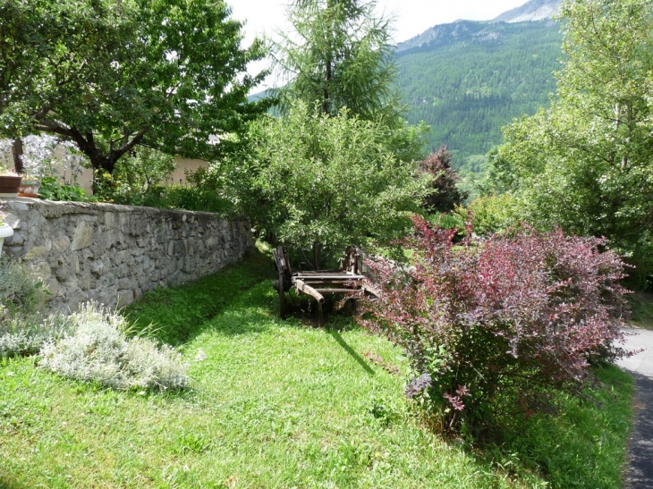 Rue de la Vilette à Saint Chaffrey - Saint-Chaffrey